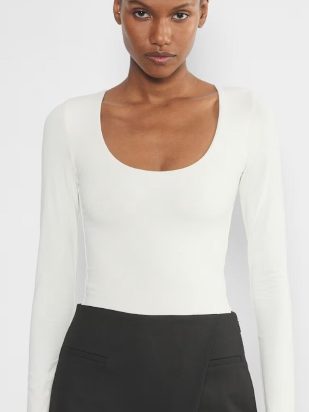 Aritzia Contour Scoopneck Long Sleeve White sz SM